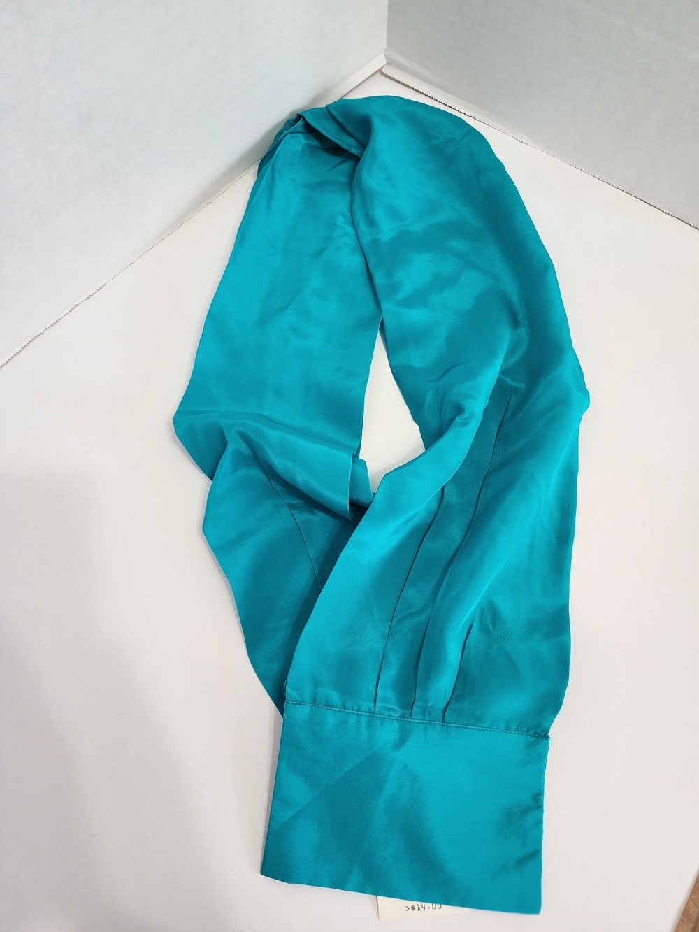NWT Vintage 100% Silk Turquoise Scarf Dickey Tuck In Lot 4302 FLAW READ DESC - Picture 1 of 9